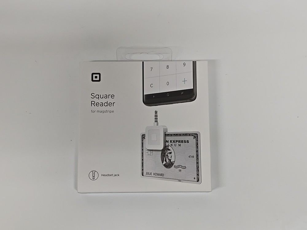 Square A-PKG-0206-01 Credit Debit Card Reader – White for Apple iPhone and…