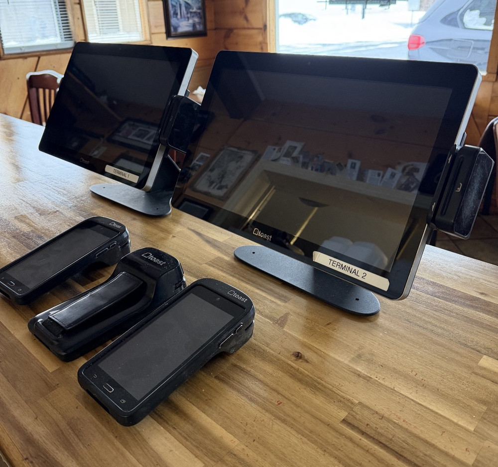 Toast POS Terminals (2) & Toast GO Handhelds First Gen (3)