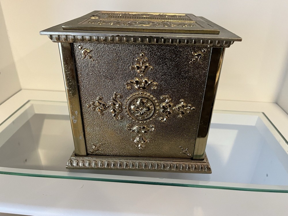 CASH BOX