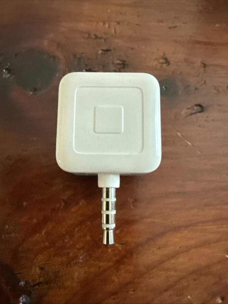 Square Credit Card Reader Apple Android Mobile Phones 3.5mm headphone jacks