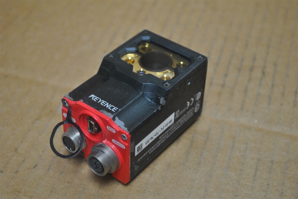 Keyence Corporation Code Reader Part No. SR-1000W
