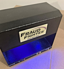 UVeritech Fraud Fighter Counterfeit Money Bill Detector ID Licenses CC UV Light