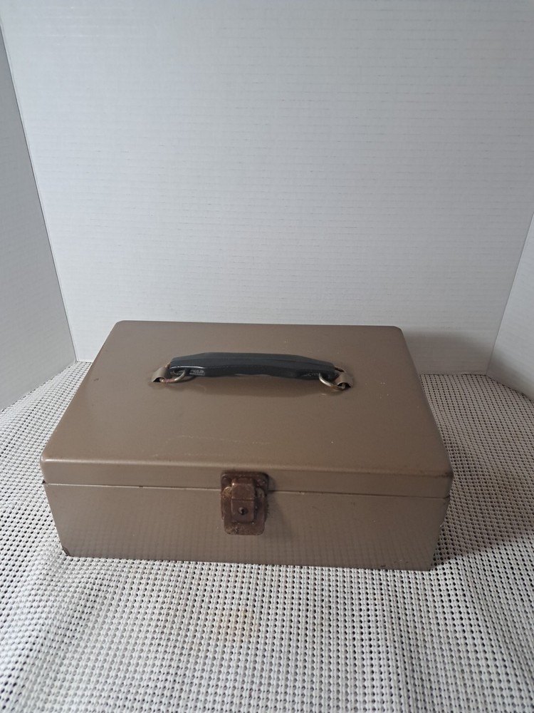 Vtg. Rockaway Metal Products Corp Cash Metal Lock Box, Inwood New York, No KEY