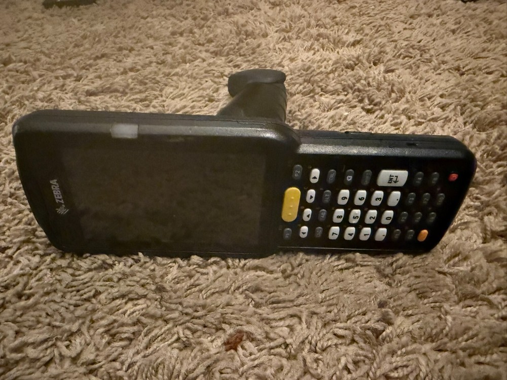 *ZEBRA* MC33 MC33K Handheld Computer & Barcode Scanner MC330K-GI3HA3US01