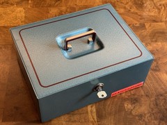Vintage Burg Wachter Large Royal Cash Box Safe, 13 Pounds