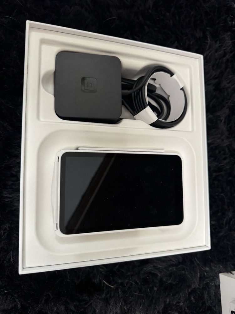 Square Terminal Wireless Credit Card POS Terminal Reader for iPhone Android