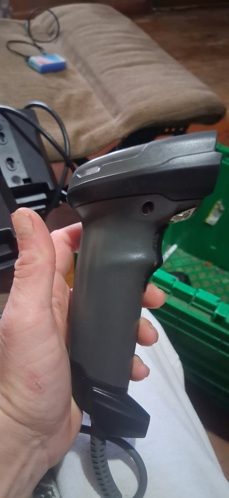 4 Zebra Series DS9808 Wired Barcode Scanner – Black (DS9808-SR00007NNWR)
