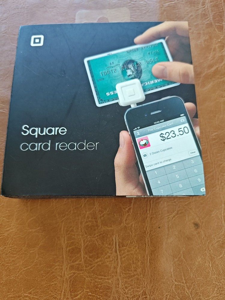 NEW Square Credit Card Reader for iPhone, iPad and Android