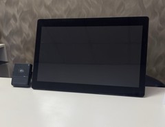 Vagaro Pay Desk Dual Screen POS Terminal + Wireless Bluetooth Card Reader