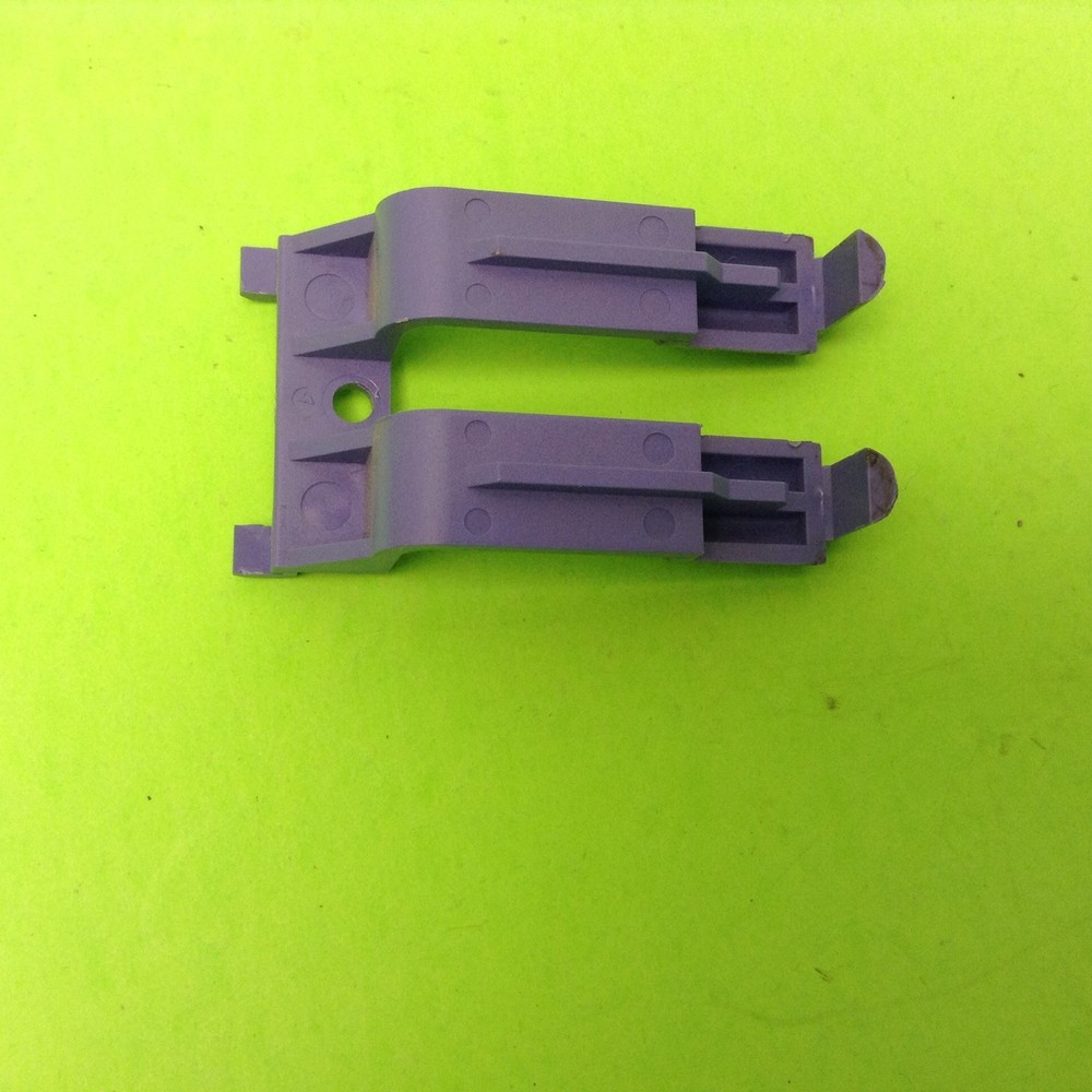 IBM Surepos 500 TSBD0006102 Point of Sale Computer Blue Clip