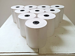 10x Staples 3 1/8″ x 230ft (8cm x 70m) 7/16 Core White Thermal Paper Rolls