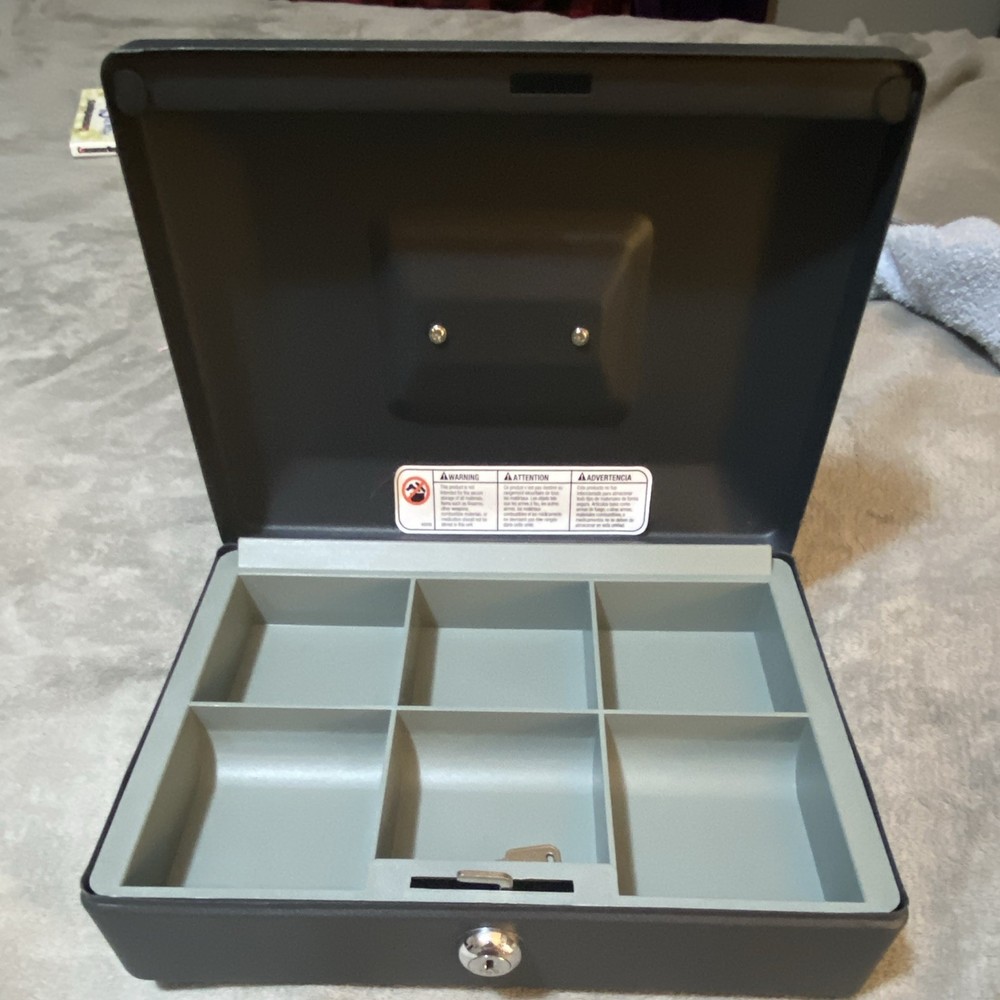 SentrySafe CB-8 Steel Locking Cash Box w/ Key, Handle & Removable Coin Tray