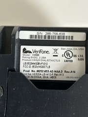Verifone VX520 CTLS Credit Card Machine with Power Supply and Ethernet Cable