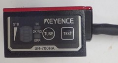 KEYENCE SR-700HA 5Vdc 630mA CLASS 2 ULTRA COMPACT FIXED TYPE CODE READER