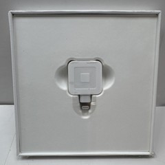 Square Reader for Magstripe Lightning Connector Apple iPhone iPad A-SKU-0635-01