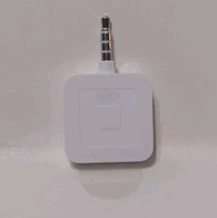 Square A-PKG-0206-01 Credit Debit Card Reader – White for Apple iPhone & Android