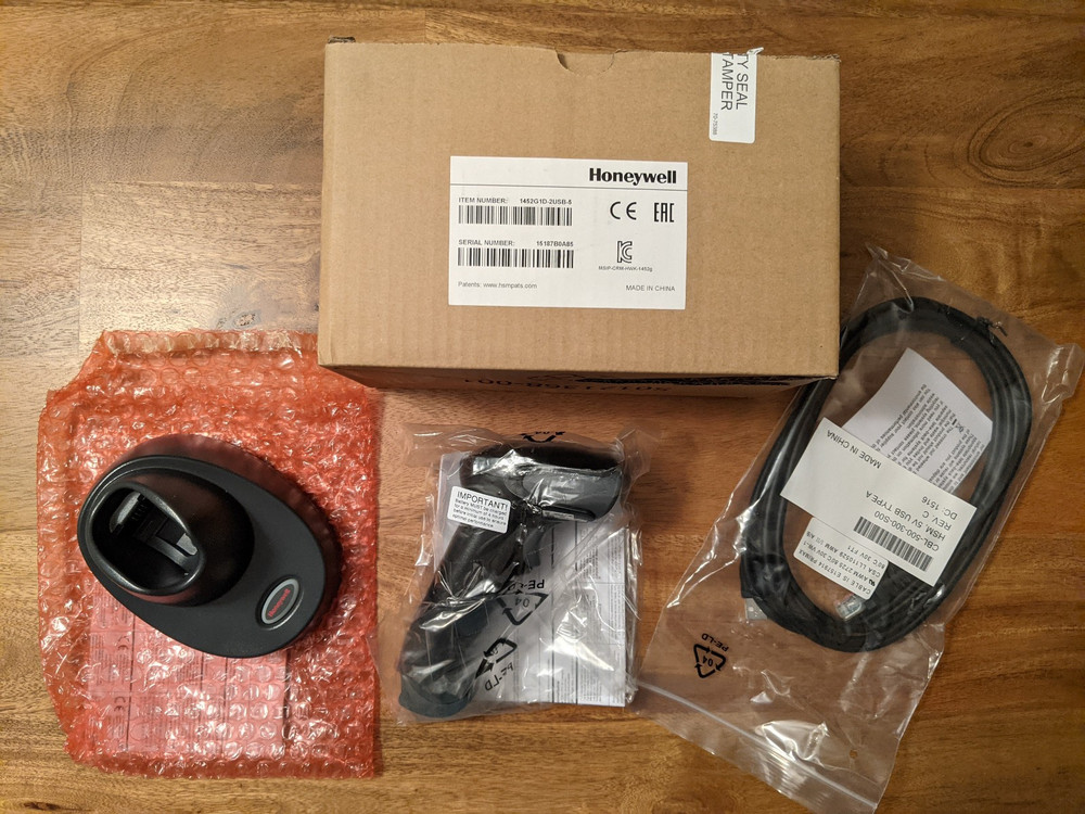 Honeywell Voyager 1452G1D-2-INT Black Laser Wireless Barcode Scanner Base Cable
