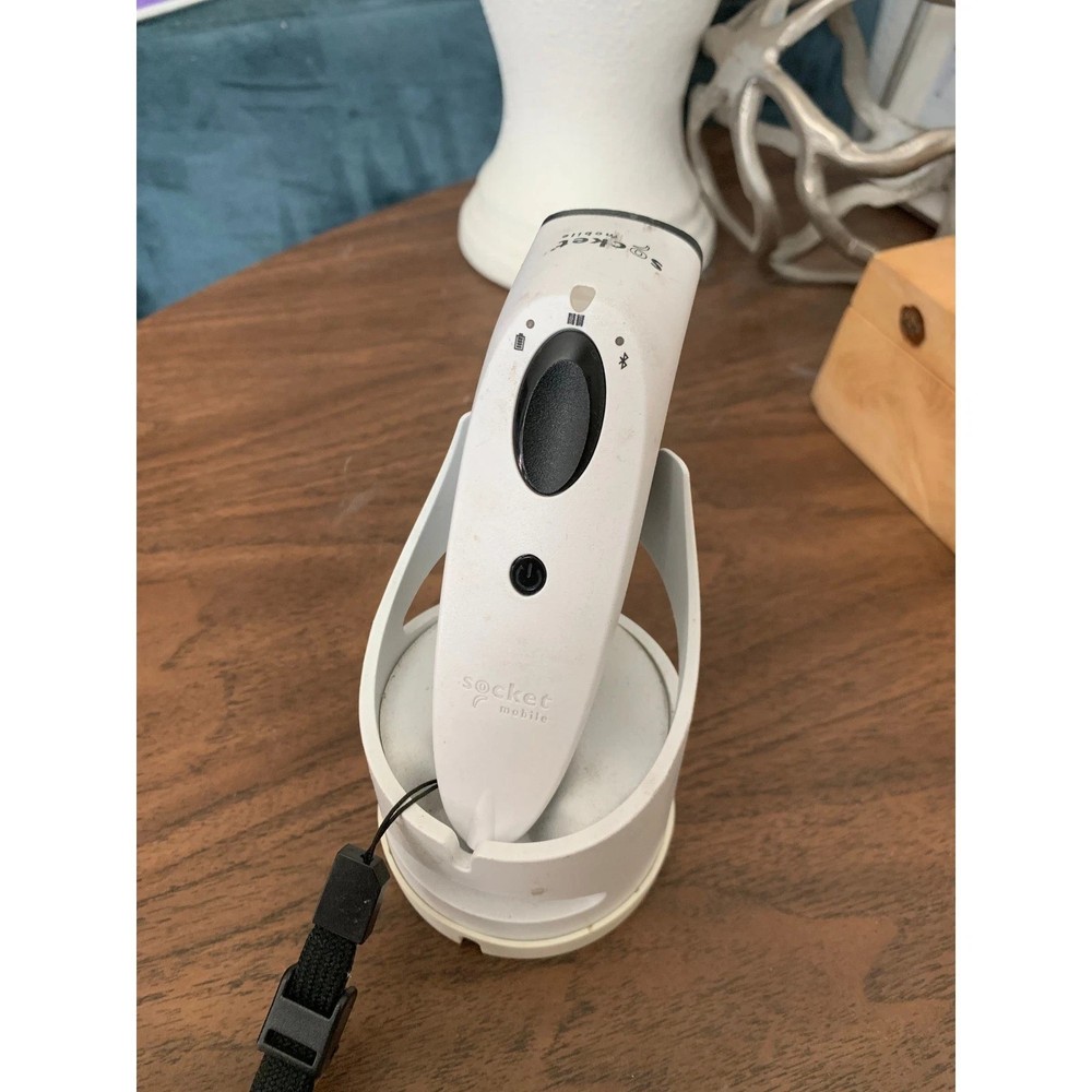 Socket Mobile S700 Barcode Scanner with Charging Dock Wireless Bluetooth White