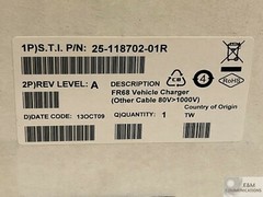 CCA17W01-54V MOTOROLA 54V MC SERIES FR68 BATTERY AUTO VEHICLE CAR CHARGER
