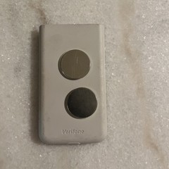 Verifone E285 M087-500-14-WWA Mobile Payment Device Wi-Fi/BT 512MB