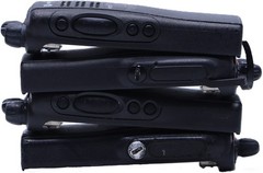 LOT OF 4 MOTOROLA AAH25KDC9AA3AN HANDIE-TALKIE PORTABLE RADIOS NO BATTERIES