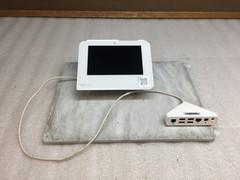 Clover Mini C305 POS System/Credit Card Terminal and Triangle Hub