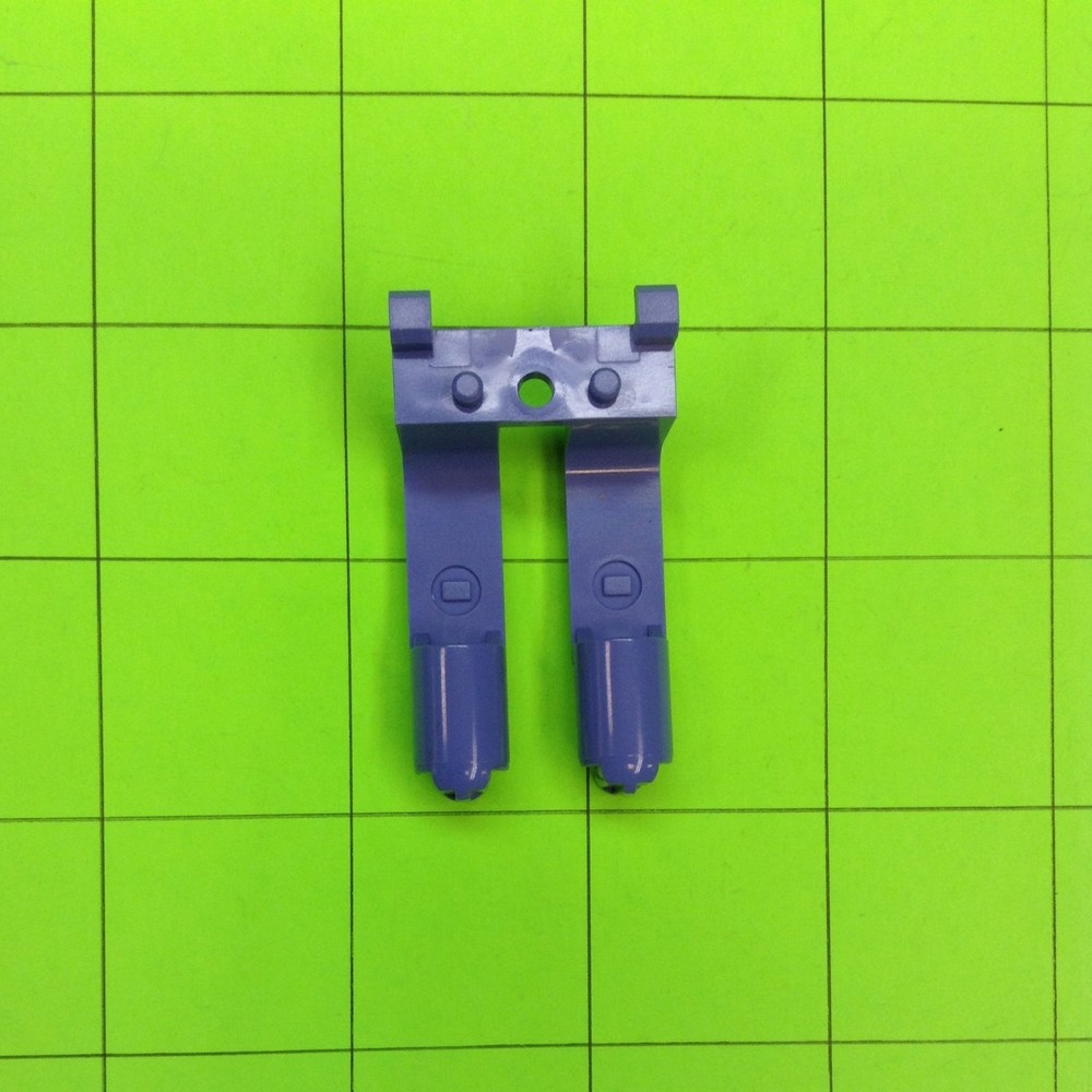 IBM Surepos 500 Point of Sale Computer Blue Card Clip Part