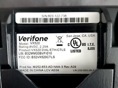 Verifone VX520 Credit Card Machine With Box and Papers Apple Pay and Tap Swipe
