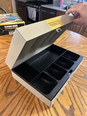 CASH BOX MMF Industries Our Best Premium !!!