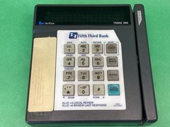 Verifone TRANZ 380 Credit Card Terminal PIN Pad POS – POWERS ON – UNTESTED