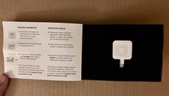 Square Reader For Magstripe Credit Card Scanner Lightning Connector iPhone iPad