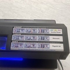 Royal Sovereign RCD-2000 Wired Counterfeit Bill Detector Machine, Plastic