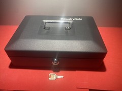 Sentry – ( Safe Cash Box) with Key ( Great Condition)