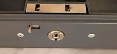 MMF INDUSTRIES HEAVY GAUGE STEEL CASH BOX & TRAY GRAY SUPER – No Lock Key