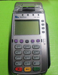 VERIFONE VX520 CREDIT CARD MACHINE CTLS NAA DIAL/ETH 128/64 MB STD Keypad