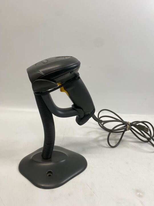 Motorola DS4208 Handheld USB Barcode Scanner DL00007WR W / USB Cable and Cradle