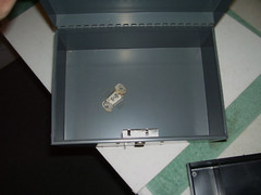 Metal Cash Box Lit-Ning USA, With Removable Drawer and 2 keys