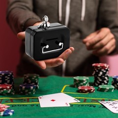 Metal Box for Gambler with 2 Keys Portable Safe Casino Pocket Sized Casino Ca.