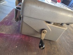 Lynde-Ordway Inc VINTAGE Downey-Johnson Coin Sorter/ Counter Electric Model 381