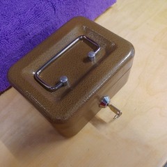 Vintage Small Metal Cash Document Box With Change Tray Locking Key Brown 6 X 4.7
