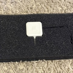 Square A-SKU-0523 Reader for Magstripe Lightning Connector WITH PACKAGE