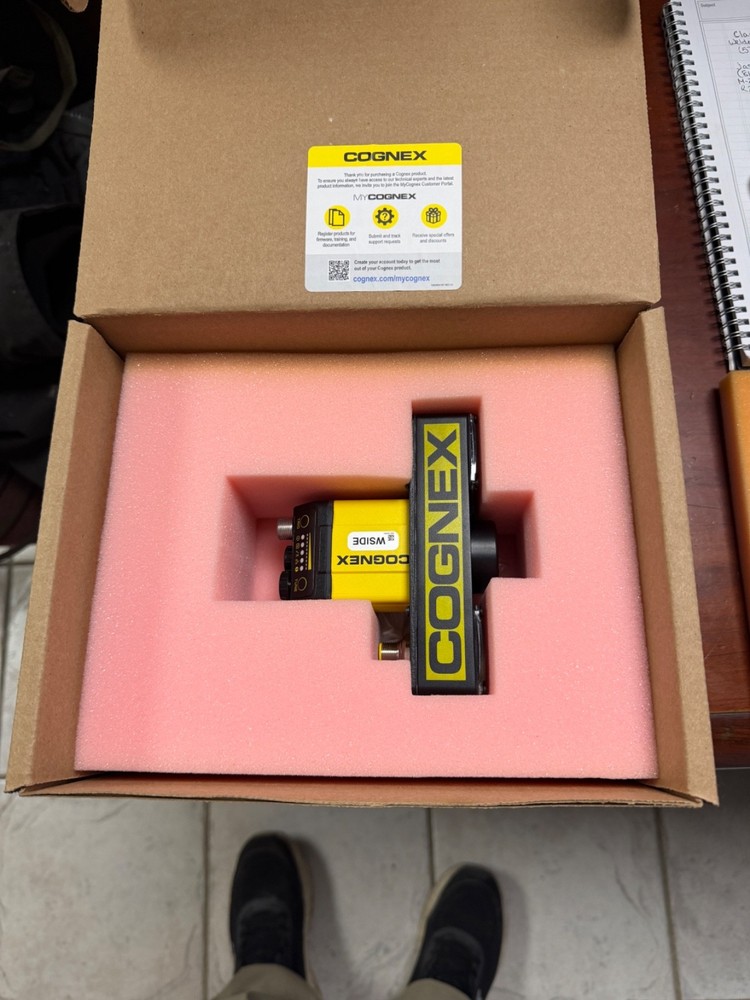 COGNEX DM375X-M BARCODE SCANNER/CAMARA W/ COGNEX LIGHTS P/N: 119-10104R