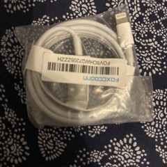 Square A-PKG-0206-01 Credit Debit Card Reader – White for Apple iPhone and iPad