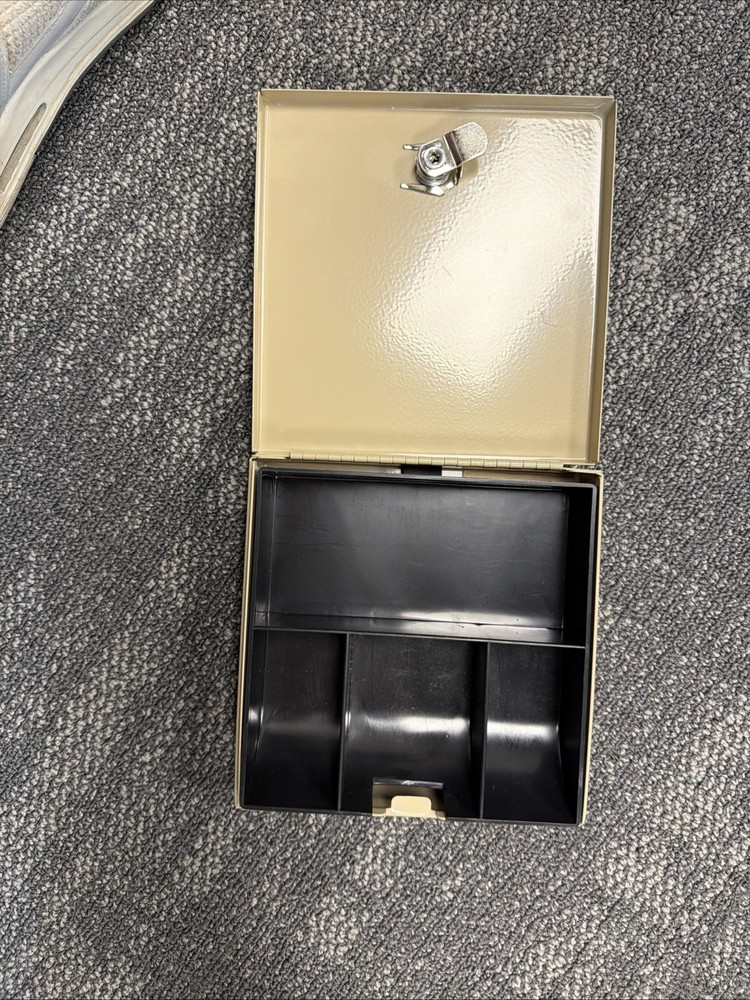 Cash Box