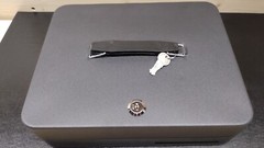 Royal Sovereign RSCB-300, Deluxe Cash Box, Safety Deposit Slot