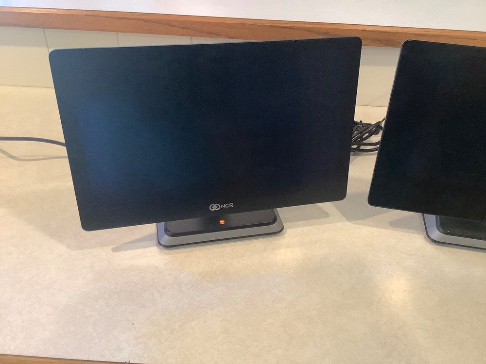 NCR silver POS TERMINALS Model #7746-1415-0121