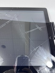 TOAST ELO 22″ ESY22i1B I-Series Touch Screen All-in-one Computer CRACKED | READ