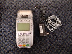 Verifone Credit Card Machine Terminal Reader Model VX520