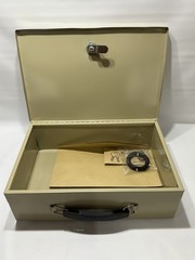 MMF Industries Locking Fire-Retardant Security Cash Box 12.75″x8.25″x4″