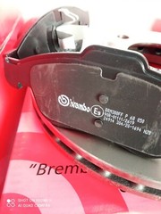 Brembo front and post brake disc kit for Renault Scenic III 1.6 DCI